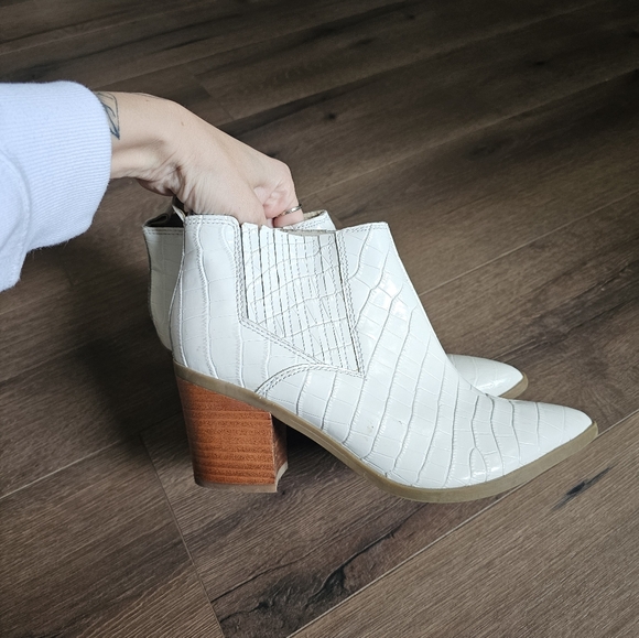 Marc Fisher Croco Emboss Leather Ankle Boot - Picture 6 of 11